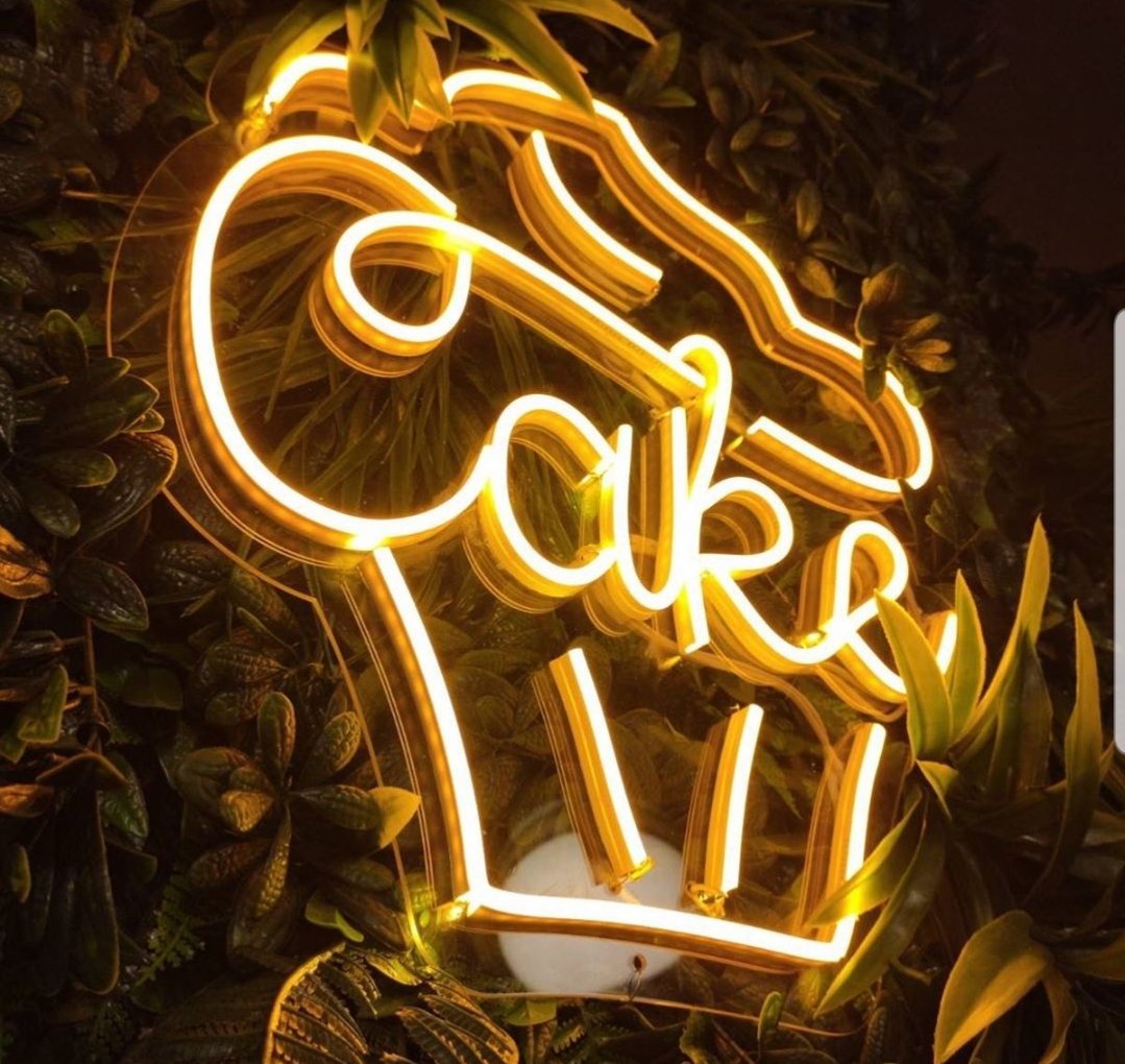 Tabelë LED për dyqan